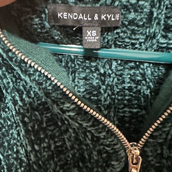 pacsun fuzzy zip-up - Picture 4 of 4